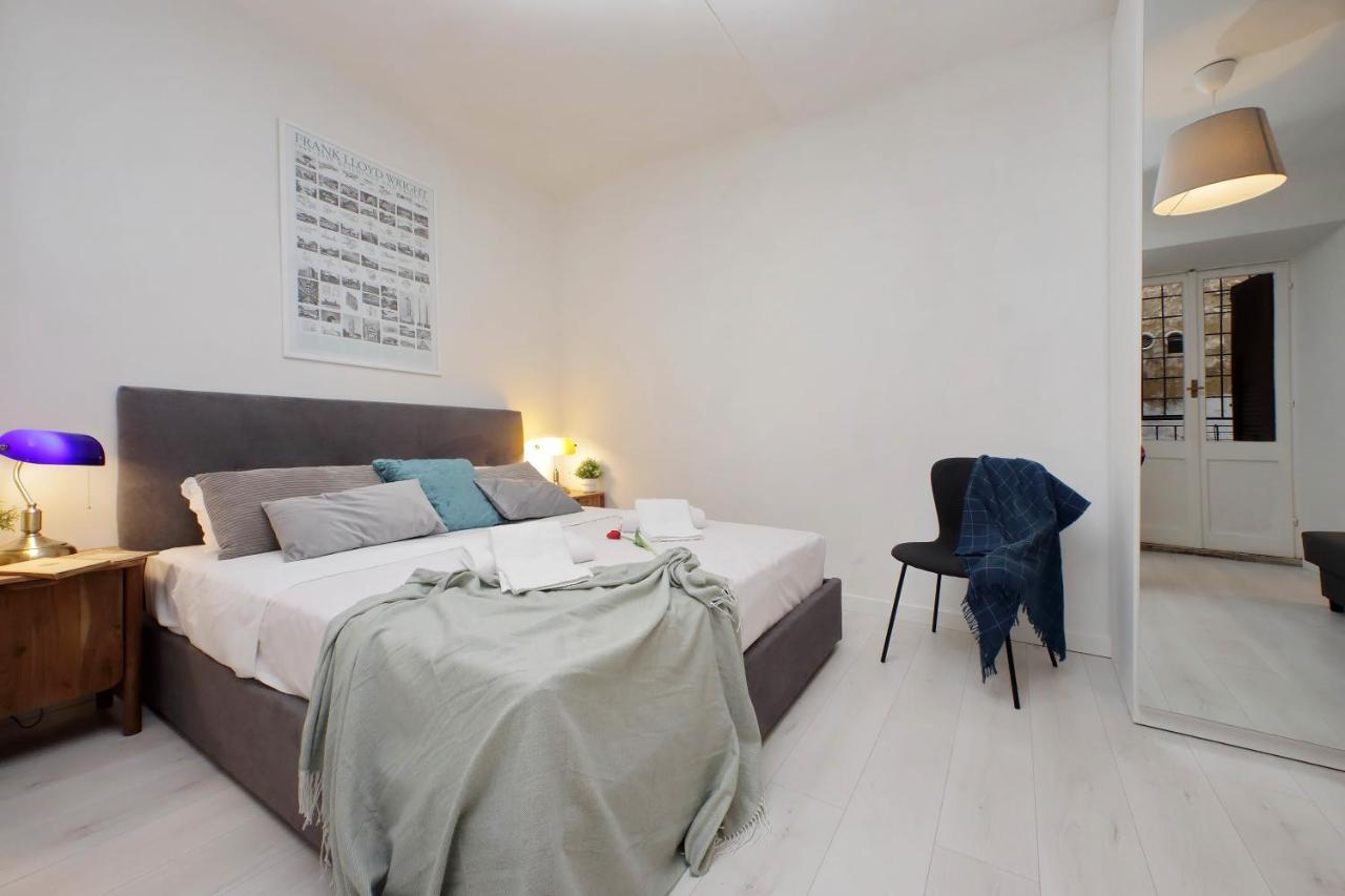 Monti Spacious Apartment 2 罗马 外观 照片